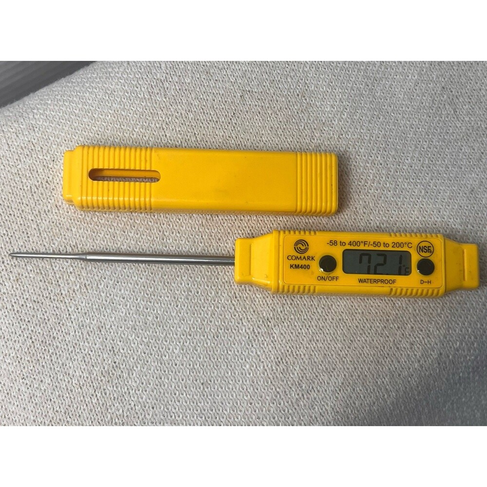 Compare KM400 Digital  hermomeer